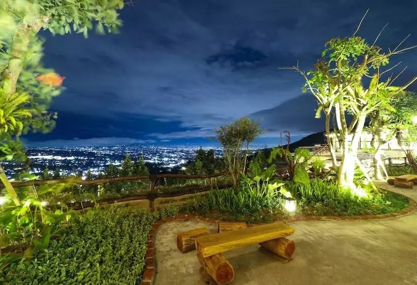 Hotelli Alinson Sunset Hill By Zuzu