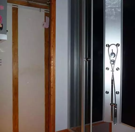 ペンション Le Haut Fontaine : Gîte 4/5 Pers. Ou Site Entier 9 Pers