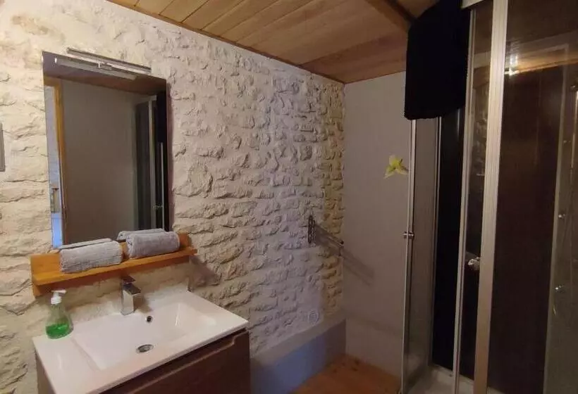 ペンション Le Haut Fontaine : Gîte 4/5 Pers. Ou Site Entier 9 Pers