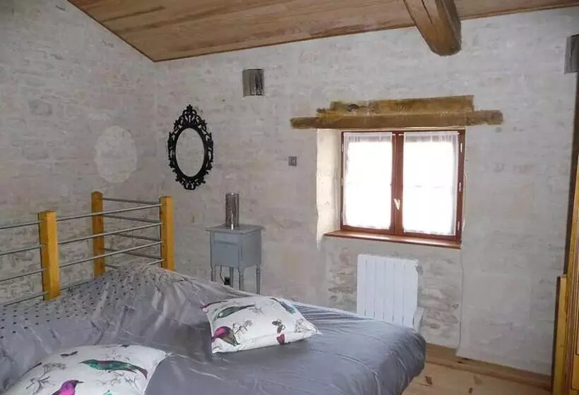 ペンション Le Haut Fontaine : Gîte 4/5 Pers. Ou Site Entier 9 Pers