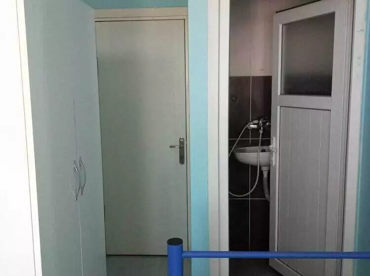 Residenssi Golden Halich Hostel