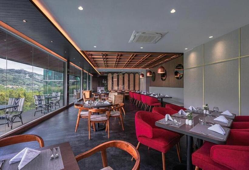 Forest Hills Hotel Ciwidey