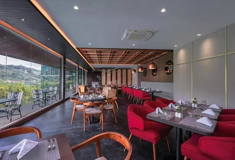 Forest Hills Hotel Ciwidey