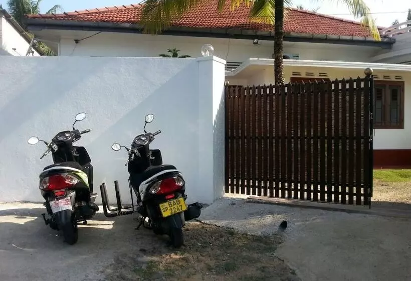 Ahangama Eco Villa
