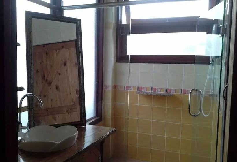 Aamiaismajoitus (B&B) Baan Talay Homestay By The Beach