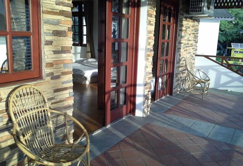 민박 Baan Talay Homestay By The Beach