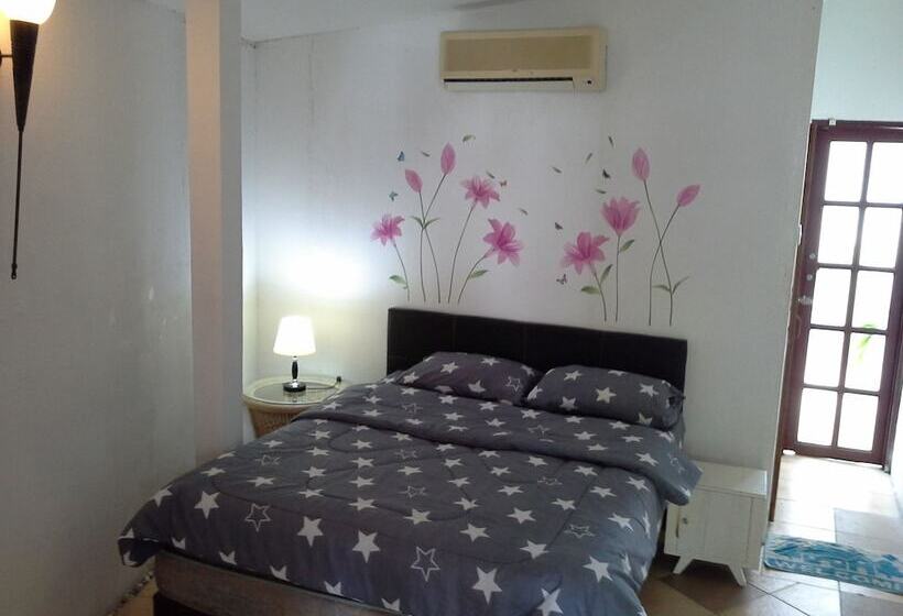 민박 Baan Talay Homestay By The Beach