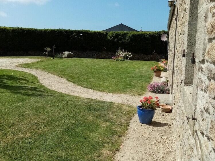 مبيت وإفطار Oudoty