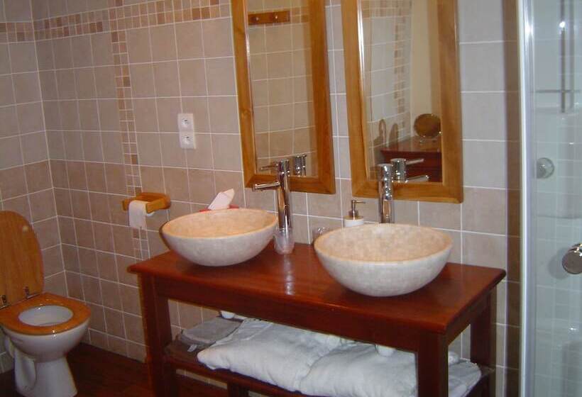 مبيت وإفطار Oudoty