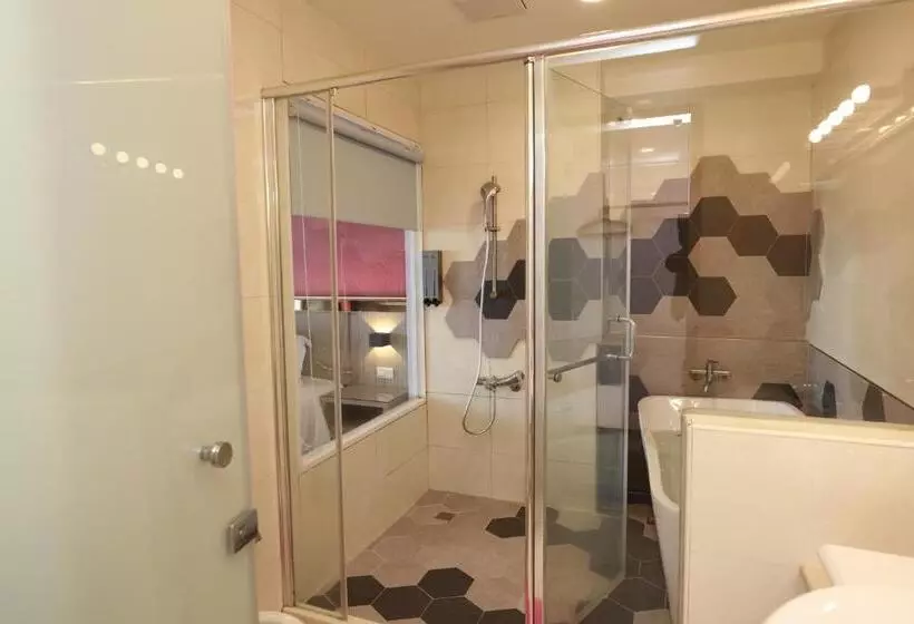 تختخواب و صبحانه 墾丁品喬旅店