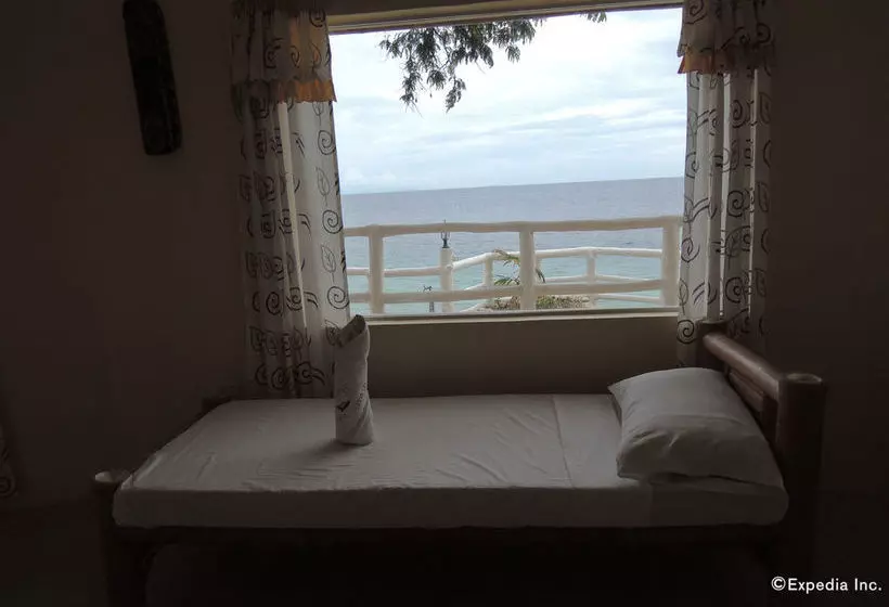 Ermi Beach Resort