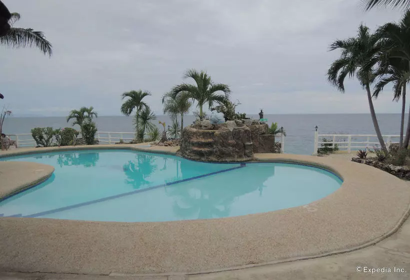 Ermi Beach Resort