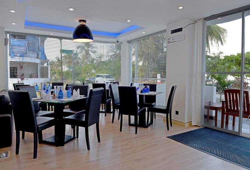 هتل Airport Beach