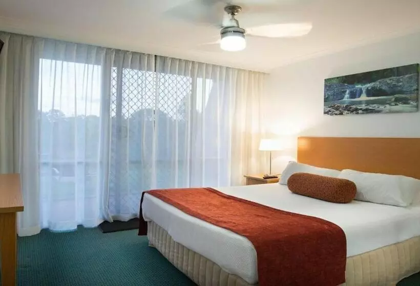 Hotelli Cedar Lake Country Resort