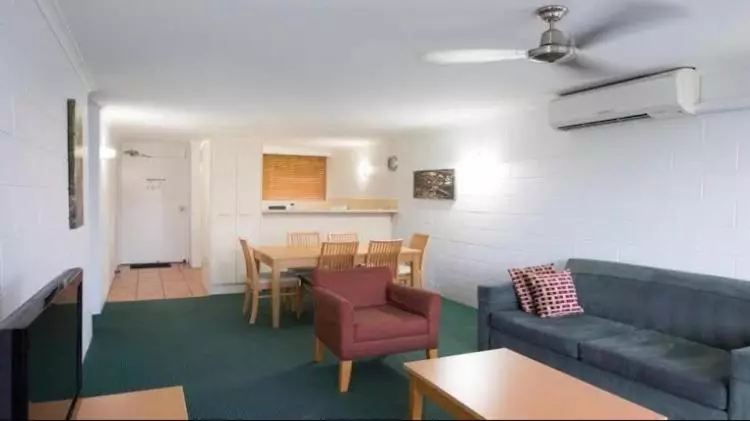 Hotelli Cedar Lake Country Resort