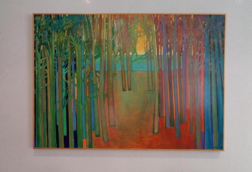 Hotel De Montaulbain