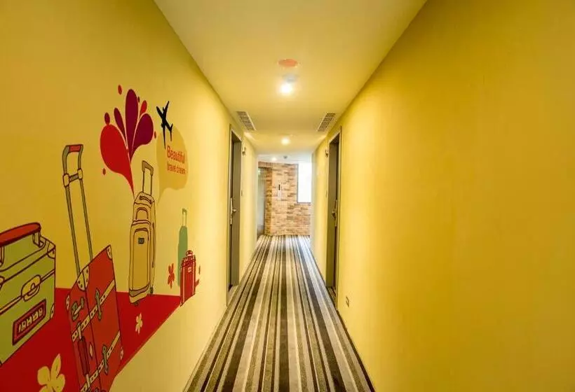 هتل Just Live Inn Keelung