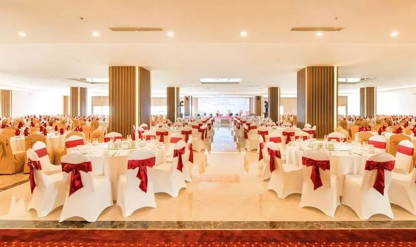 Hotelli Muong Thanh Grand Cua Lo