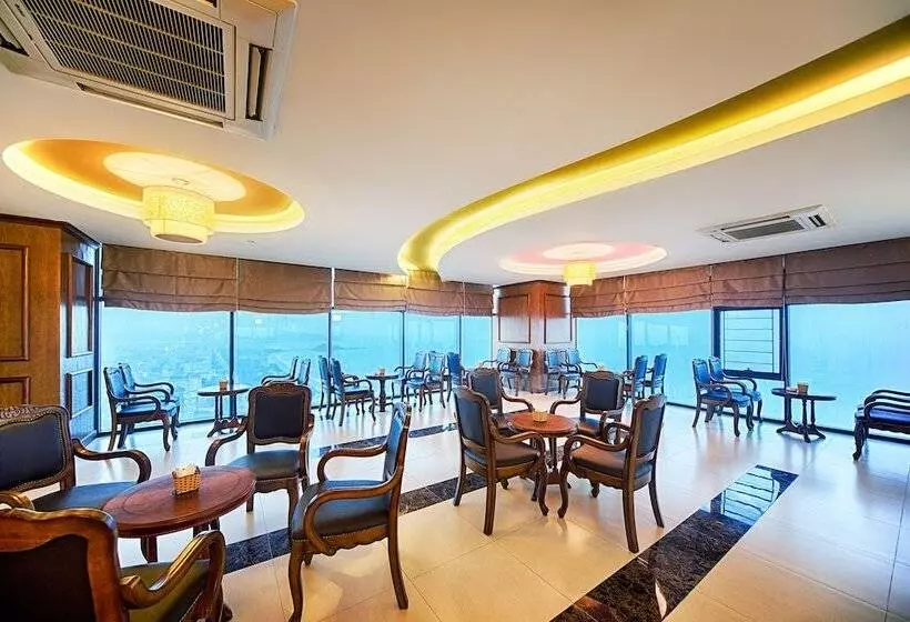Hotelli Muong Thanh Grand Cua Lo