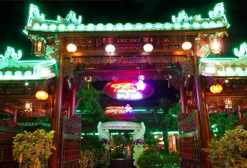 هتل Ngoi Nha Xanh