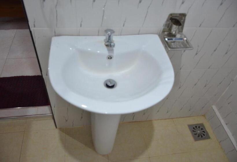 Отель Sunny Lanka Guest House