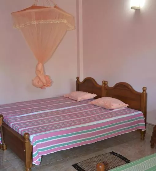 هتل Sunny Lanka Guest House