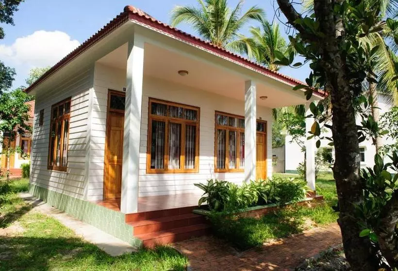 هتل Tang Thanh Phat Resort