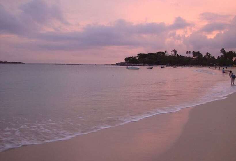 בית מלון כפרי The Villa