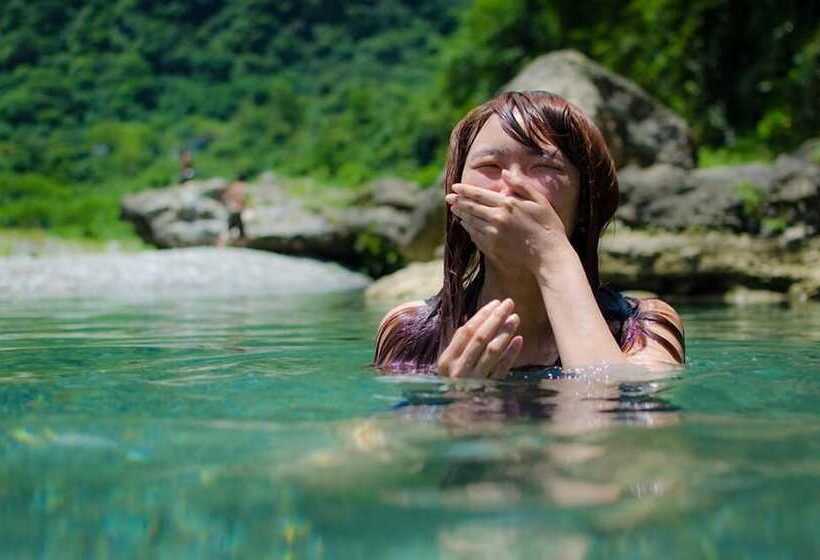 Lia Backpacker Youth Hostel