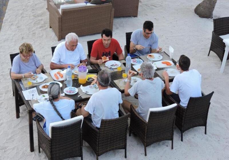 پانسیون Batuta Maldives Surf View