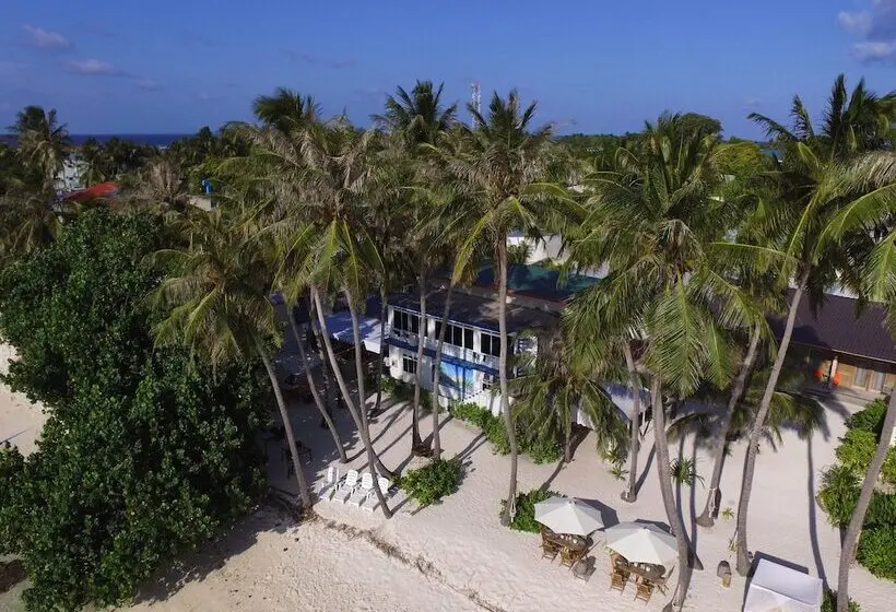 پانسیون Batuta Maldives Surf View