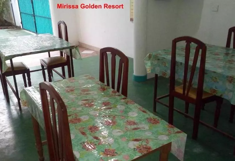 ペンション Mirissa Golden Resort
