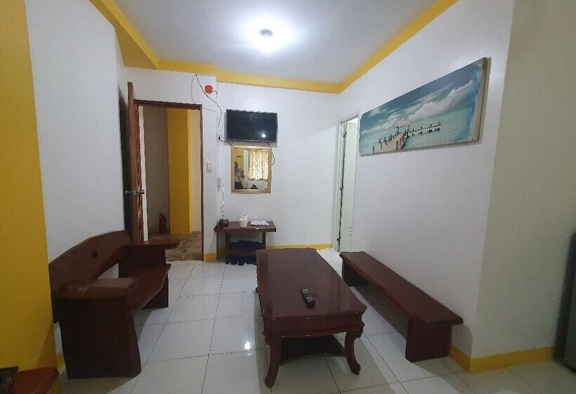 Pensionat Moalboal Tropics