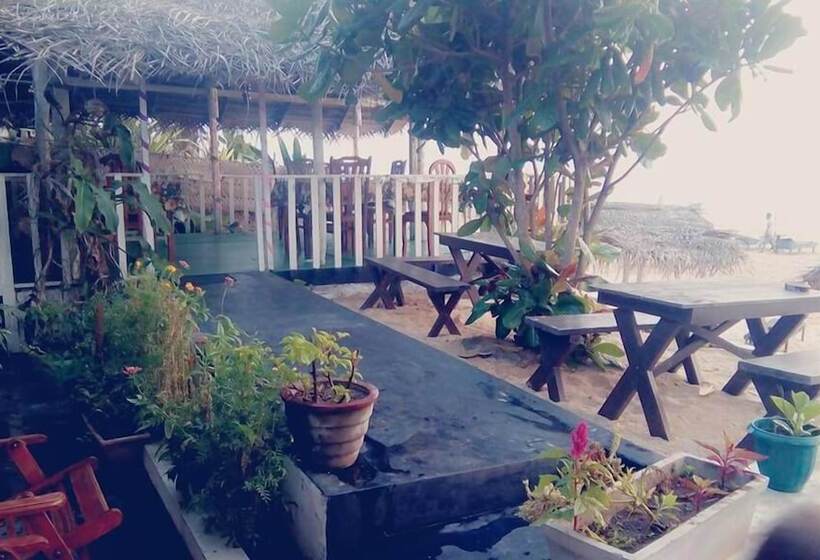 פנסיון Sea Shine Guest House