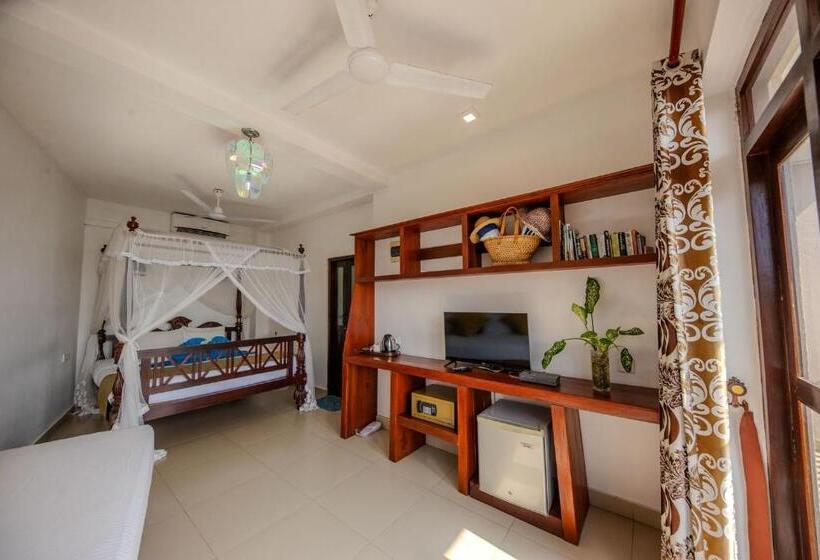 پانسیون The Waves  Unawatuna