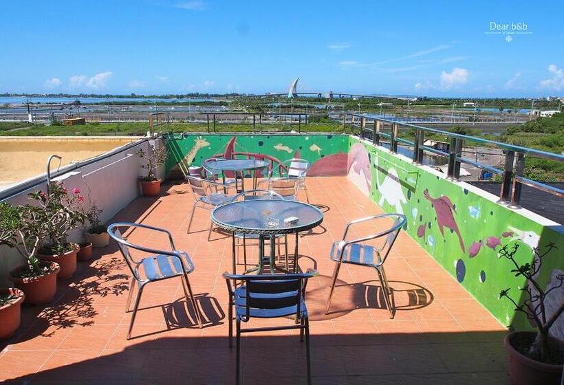 The Way Hostel & Bar