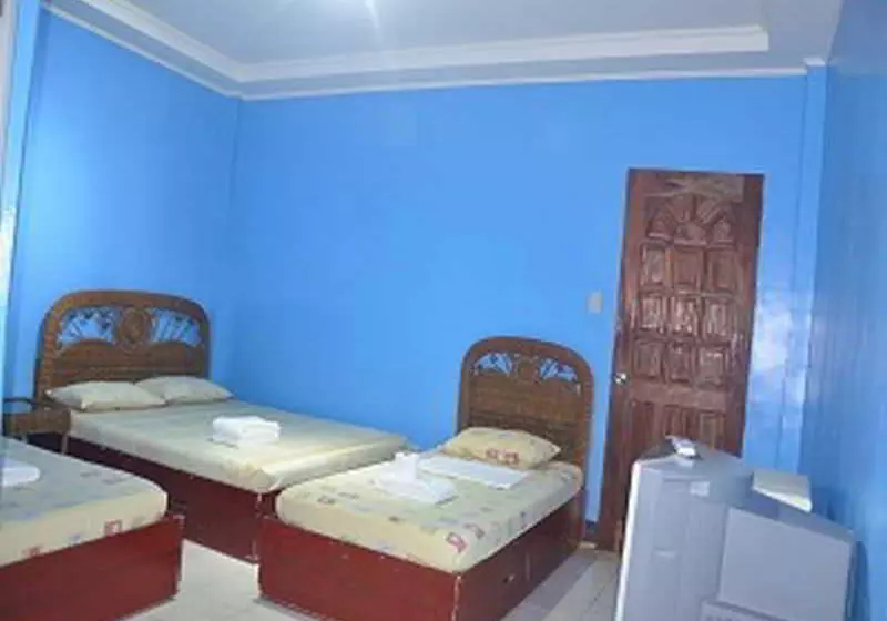 هتل Boracay Tourists' Inn