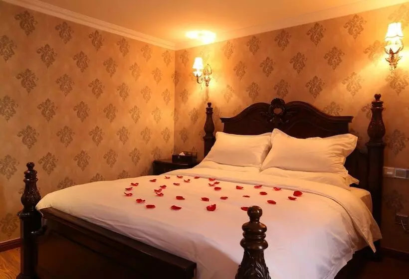 Hotelli Jiali Holiday Inn Wanhe Branch