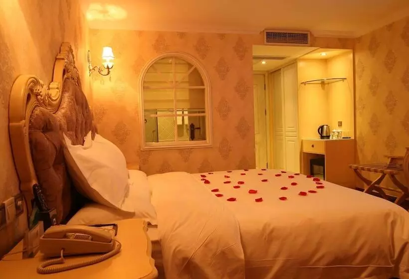 Hotelli Jiali Holiday Inn Wanhe Branch