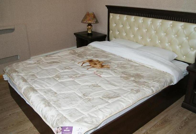 فندق Latif Samarkand