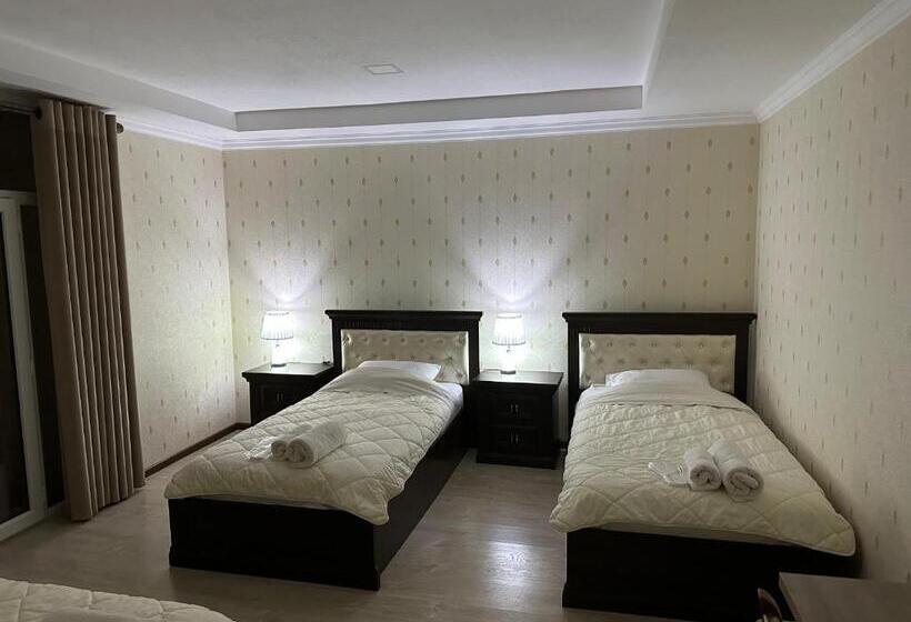 فندق Latif Samarkand