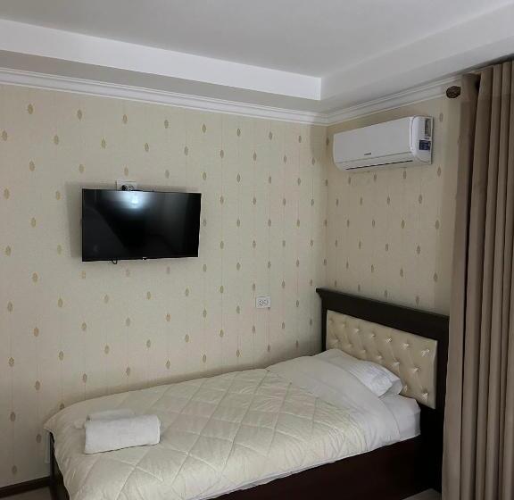 فندق Latif Samarkand