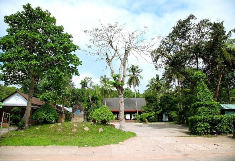 هتل Minh Vuong Village Resort & Restaurant