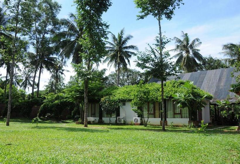 هتل Minh Vuong Village Resort & Restaurant