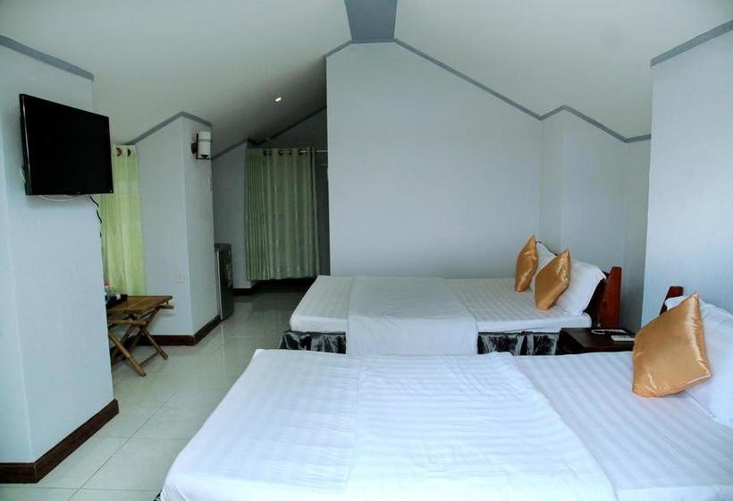 هتل Minh Vuong Village Resort & Restaurant