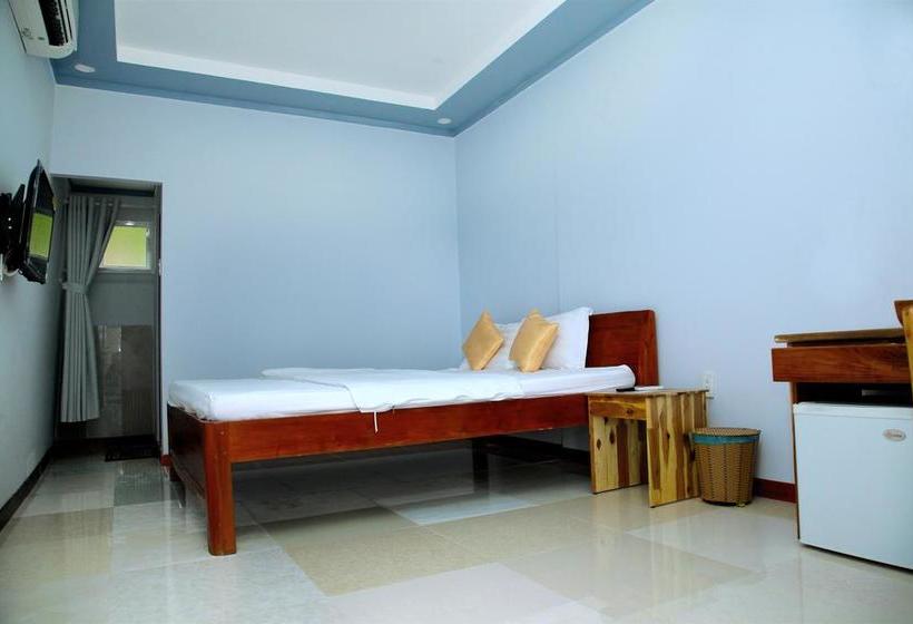 هتل Minh Vuong Village Resort & Restaurant