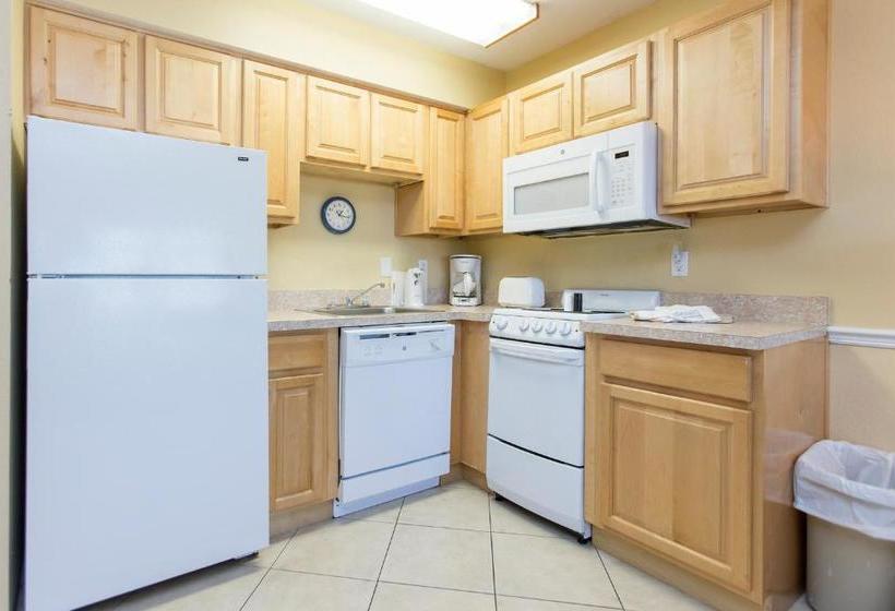 Otel Seven Seas Resort - Daytona Beach