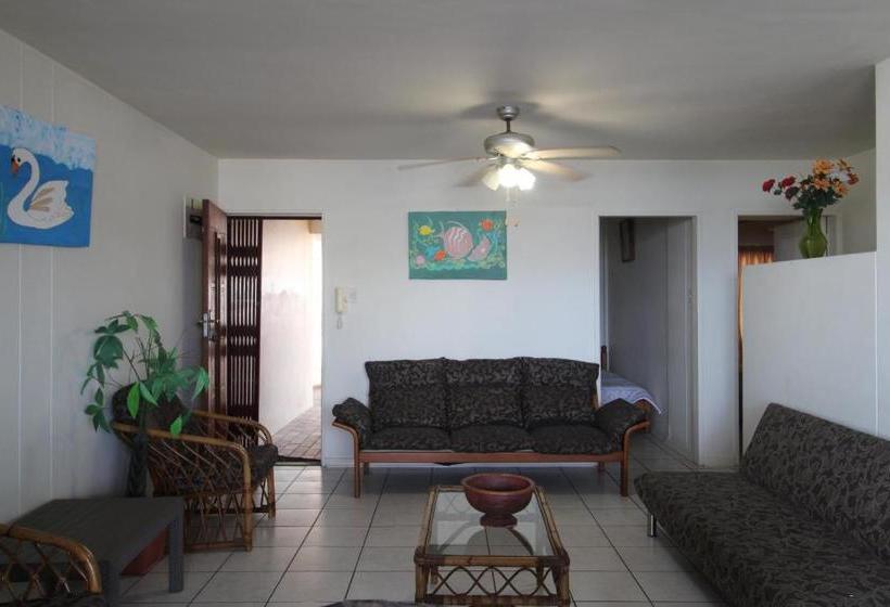 בית מלון כפרי St Michaels Sands