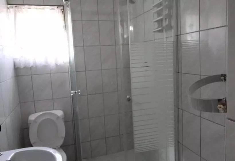 هتل St Michaels Sands