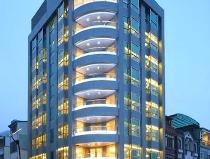 هتل The Crystal Resort Sun Moon Lake